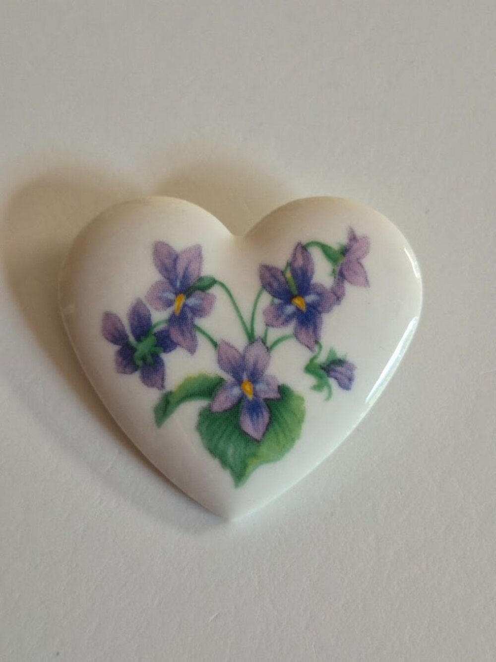 Avon Brooch w/ Violet Flowers